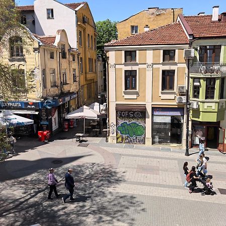 4 Rooms Plovdiv Eksteriør bilde